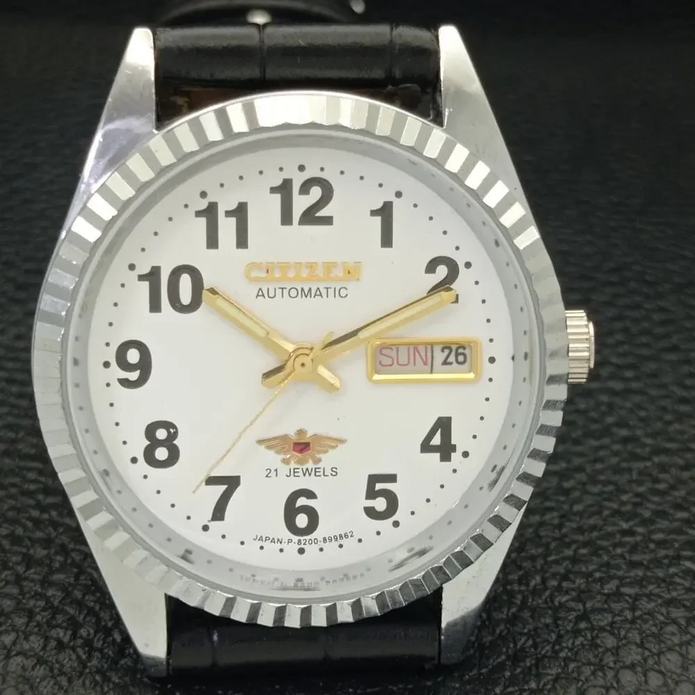 Vintage 1970 Citizen Automatic Mens Silver Watch W/daydate & Gold accents